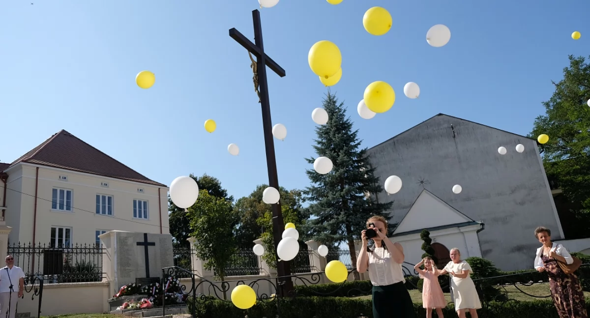 Wydarzenia, Pamięci zginęli - zdjęcie, fotografia
