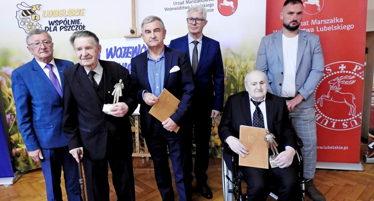 Wydarzenia, Trudny pszczelarzy miodu zabraknie - zdjęcie, fotografia