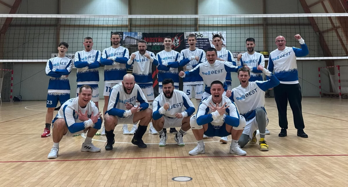 Siatkówka, Gospodarz postawił górą sellBest Kraśnik - zdjęcie, fotografia