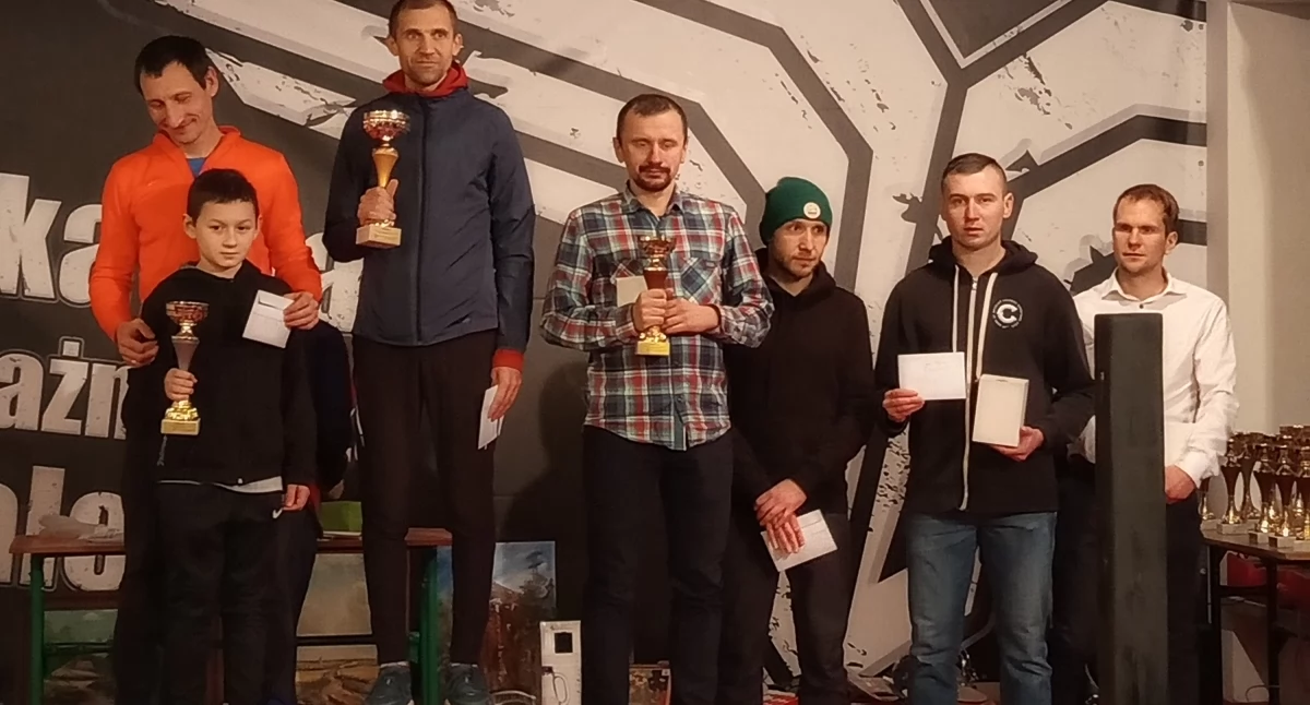 Biegi, Biegiem podium) - zdjęcie, fotografia