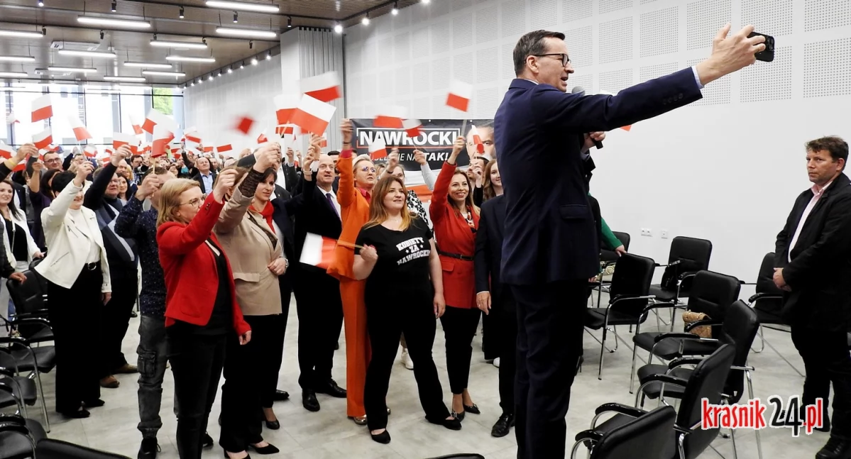 Polityka, Mateusz Morawiecki kampanijnym szlaku - zdjęcie, fotografia