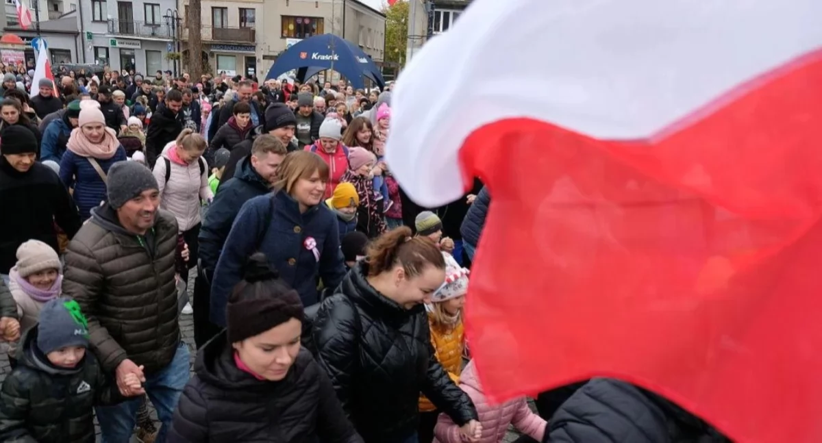 Wydarzenia, Świąteczny wtorek Narodowym świętem - zdjęcie, fotografia