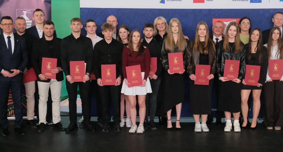 Inne sporty, Powiat nagrodził sportowe środowisko - zdjęcie, fotografia