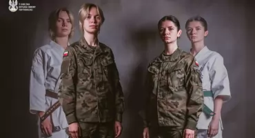 Z pasji do wojska i karate