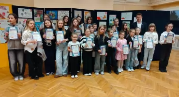 Kreatywni młodzi artyści nagrodzeni – Konkurs Plastyczny na Plakat Promujący Powiat Kraśnicki rozstrzygnięty