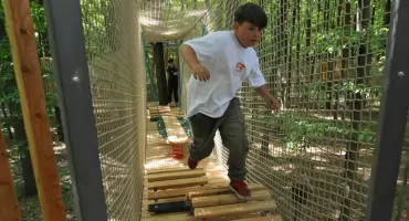 Tłumy mieszkańców na „Majówce z Funduszami. Uroczyście otwarto nowy park linowy