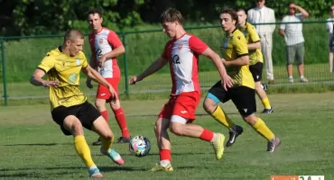 Orzeł próbował ugrać punkty, ale te pojechały do Stróży
