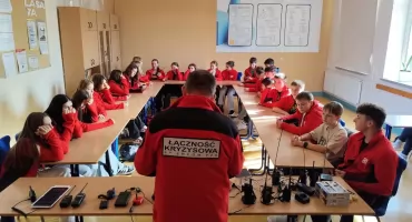 Kiedy zgaśnie sieć, radio zostaje