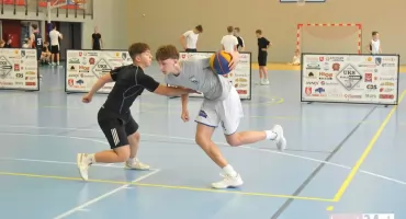 Duża dynamika, piękne rzuty i efektowne bloki - grała Kraśnicka Strefa Basketu 2x2